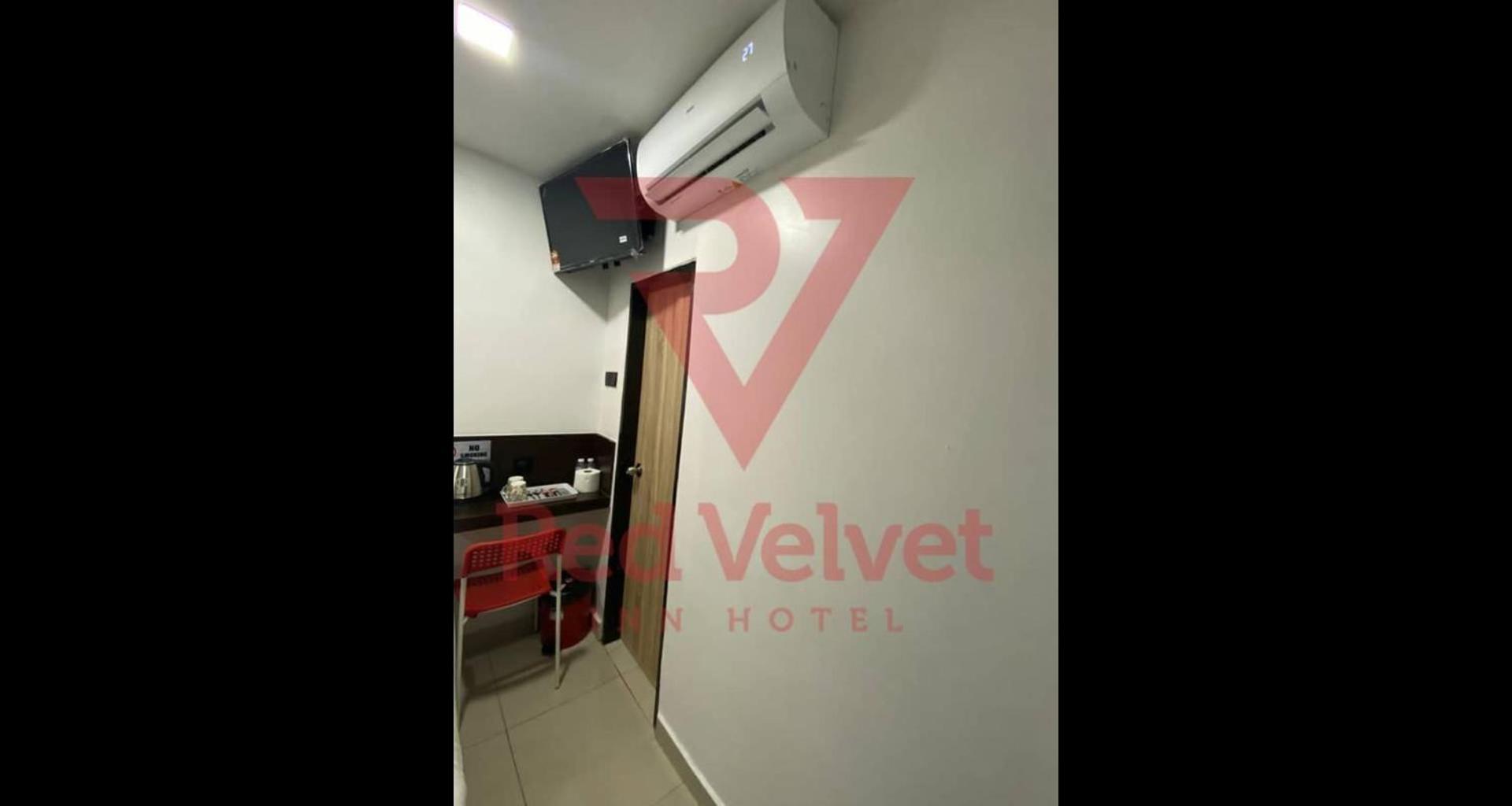 Red Velvet Inn Bukit Bintang Kuala Lumpur Exterior foto